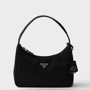 NEW Prada logo re-edition 2000 handbag & keychain!